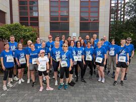 Gruppenfoto der Läufer und Läuferinnen der Lebenshilfe