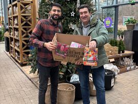 Blumenzwiebel-Spende des Garten-Centers Kremer unterstützt inklusives Pflanzprojekt der Lebenshilfe