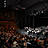 Puplikum und Orchester von der Seite
