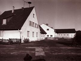 Ein altes Bild vom Gutshof Wigginghausen.