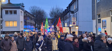 Viele Menschen bei einer Demonstration