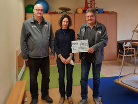 Scheck Übergabe Dart Turnier