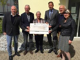 Wie vor 30 Jahren…: Karl-Reeber-Stiftung spendet erneut für Wigginghausen
