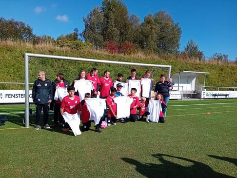 Gruppenfoto einer Mannschaft.