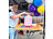 Bild 3: Eine Person befestigt bunte Luftballons an einem Tisch neben einem großen rosafarbenen Ballonbehälter. Der Stand ist mit weiteren Materialien und Lebenshilfe-Luftballons geschmückt.