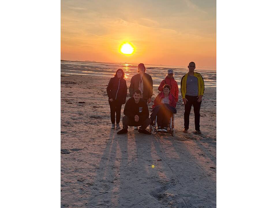 Gruppenfoto am Meer