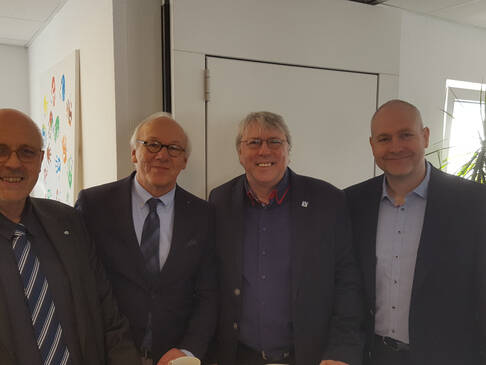 Armin Herzberger, Dr. Wolgang Schröder, Uwe Schummer und Stephan Thiel.