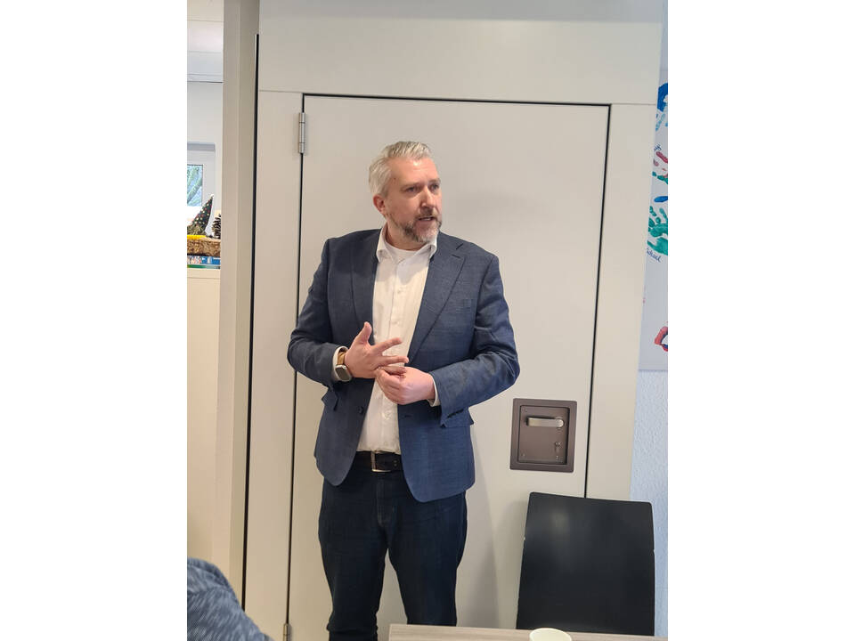 Bürgermeister Sebastian Wagemeyer richtet Neujahrsgrüße von der Stadt aus.