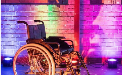Rolli-Disco: Tanzen ohne Grenzen Rolli-Disco: Tanzen ohne Grenzen